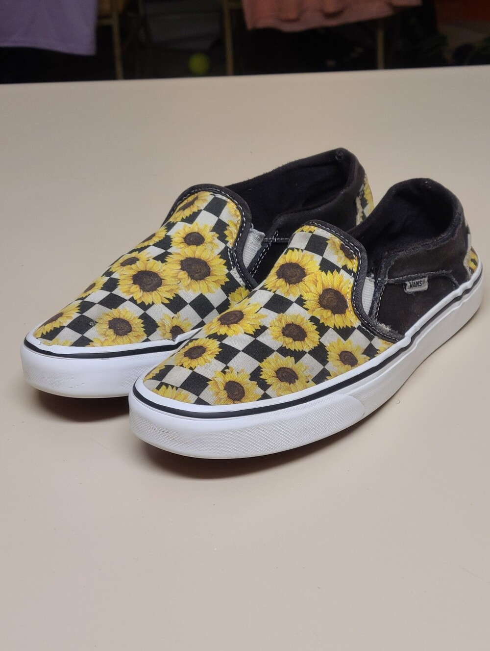 Vans Asher Sunflower Checkerboard casual skateboard slip on sneakers size 8.5